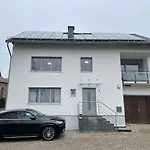 Rheinnaehe Tatil Evi *